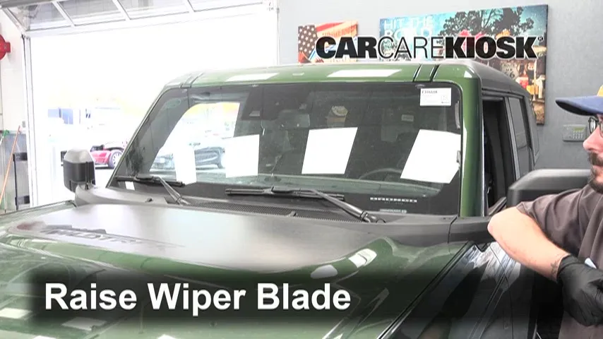 2022 Ford Bronco Black Diamond 2.7L V6 Turbo Escobillas de limpiaparabrisas delantero